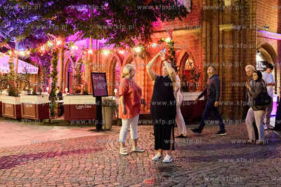 Koncert carillonu i trąbek w Złotej Bramie 26.07.2024...