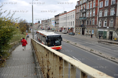 Gdańsk Orunia. Trakt św. Wojciecha. 31.10.2009 Fot....
