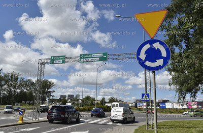 Rondo turbinowe na skrzyżowaniu ulic Budowlanych i...