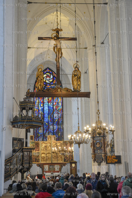 Gdańsk. Bazylika Mariacka. Liturgia Męki Pańskiej,...