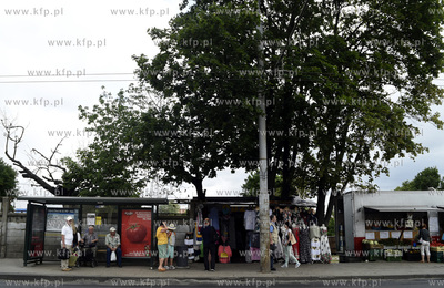 Gdynia. Dawna bocznica kolejowa tzw. międzytorze czyli...
