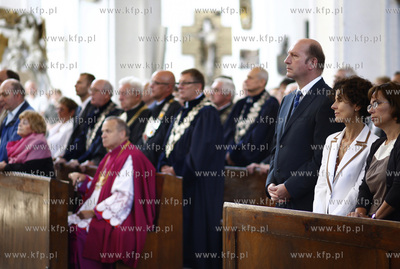 Gdansk. Sw. Bozego Ciala. Nz msza sw. w Bazylice Mariackiej.
11.06.2009
fot....