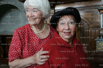 VI FESTIWAL DOBREGO HUMORU. Okragly stol satyrykow....