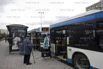 Przystanek autobusowy wprzy ul. Włądysława IV w...