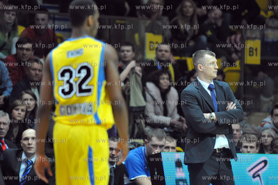 Gdynia. Mecz XXII kolejki Polskiej Ligi Koszykowki...