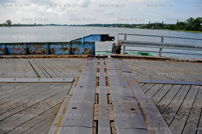 Gdansk Sobieszewo. Most Pontonowy na Martwej Wisle...