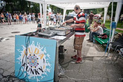 Gdynia. Park Rady Europy. Inauguracja sezonu letniego...