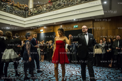 Sopot. Centrum konferencyjne hotelu Sheraton. Studniowka...