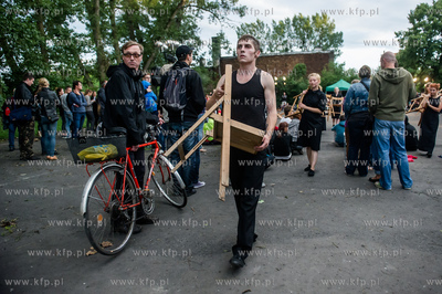 Gdansk. Boisko przy ul. Dolna Brama. XX Miedzynarodowy...