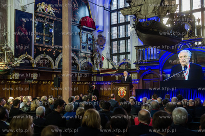 Gdańsk. Dwór Artusa.  Obchody 30-lecia Trybunału...