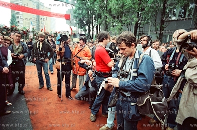 Strajk w Stoczni Gdanskiej im. Lenina Nz. fotoreporterzy...