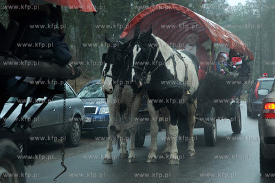 Szymbark na Kaszubach. VI Ogolnopolski Zjazd Swietych...