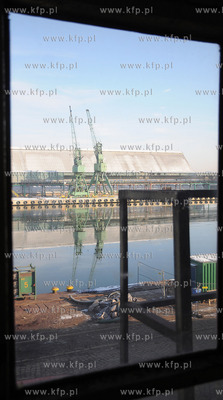Stocznia Remontowa w Gdansku.
31.01.2012
fot. Andrzej...