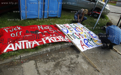 Niemcy. Manifestacja mieszkancow Pasewalku i okolicznych...