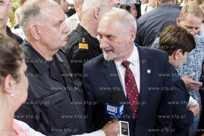 Remiza strażacka w Brusach. Wizyta Premier RP Beaty...