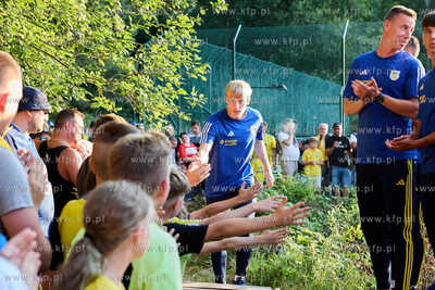 Prezentacja piłkarzy Arki Gdynia na Górce przy ul...