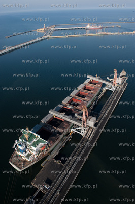Port Polnocny w Gdansku z lotu ptaka. NZ Pirs Weglowy,...