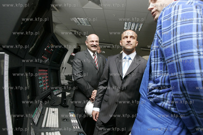 Gdansk. Premier Kazimierz Marcinkiewicz z wizyta w...