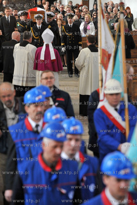 Pomorze zegna Macieja Plazynskiego, ktory zginal tragicznie...