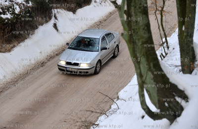Lesna droga pomiedzy Sulminem na Kaszubach, a Otominem....
