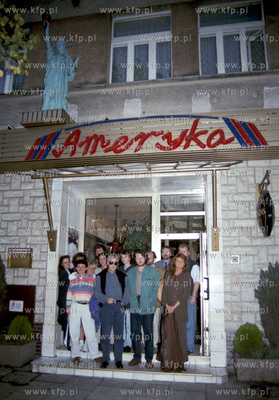 Jacek Wojcicki i Zbigniew Wodecki w barze Ameryka na...