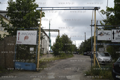 Gdynia. Okolice stoczni Nauta na u. Waszyngtona.  27.06.2019...
