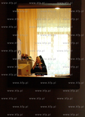 Do siedziby metropolity gdanskiego abp Tadeusza Goclowskiego...