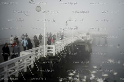 Sopot. Mgla na molo.
11.03.2010
fot. Krzysztof Mystkowski...