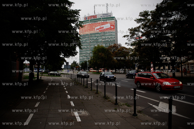 Na gdanskim Zieleniaku zawisl baner informujacy o 30...