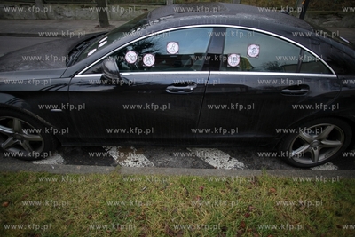 Sopot. Ul. Armii Krajowej. Na zle zaparkowane auto...