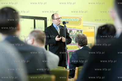 Konferencja  podsumowujacą zasadnicza, inwestycyjna...