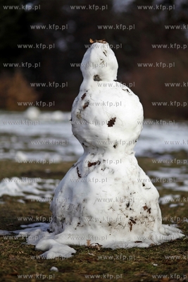 Gdansk. Park Reagana. Nz roztapiajace sie balwany.
27.02.2013
fot.Krzysztof...
