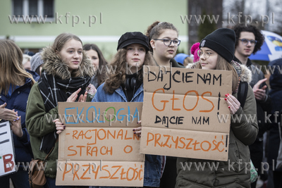 Plac Solidarności w Gdańsku. Młodzieżowy Strajk...