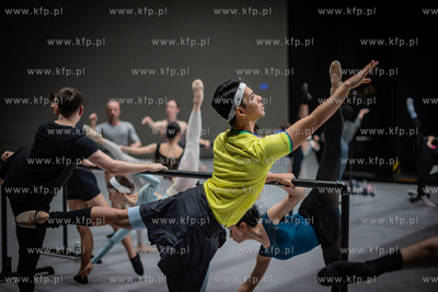 B Jak Balet, czyli otwarta próba zespołu baletu Opery...