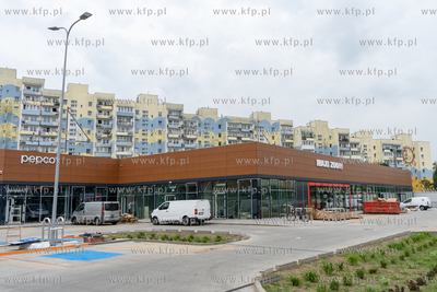 Gdańsk Zaspa. Budowa pawilonów handlowych przy al....