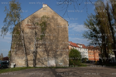 Gdańsk, Wrzeszcz, podwórko przy ulicy Wyspiańskiego...