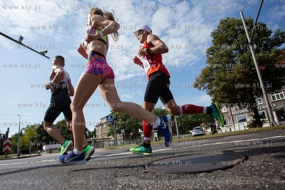 Gdańsk, skrzyżowanie Al. Grunwaldzkiej i Al.Wojska...