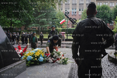 Sopot. Obchody Święta Wojska Polskiego pod pomnikiem...