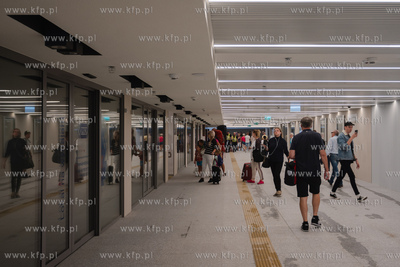 Gdańsk. Otwarcie dworca Gdańsk Główny po czterech...