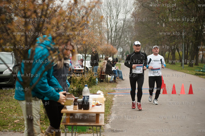 Gdansk. Teren AWFiS. Zyciowa Setka Gdanska - jedyny...