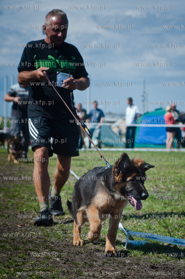 Gdansk. Teren przed stadionem PGE Arena. Miedzynarodowa...