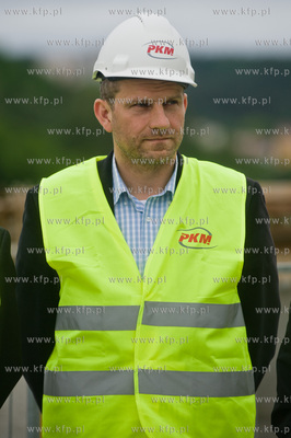 Gdansk. Powstajacy wiadukt Pomorskiej Kolei Metropolitalnej...