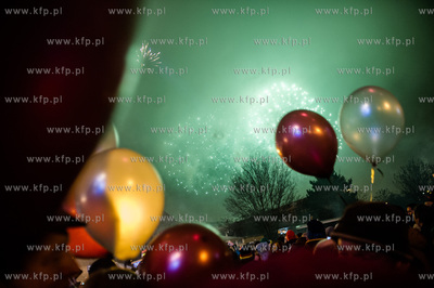 Zabawa sylwestrowa na Targu Weglowym w Gdansku.
31.12.2014
fot....