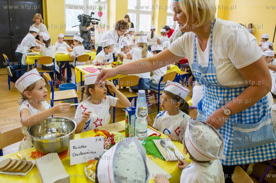 Gdansk. Wrzeszcz. Szkola Podstawowa nr 45 im. Bohaterow...