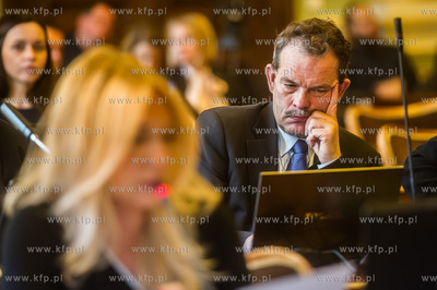 Gdansk. Nowy Ratusz. XXXII Sesja Rady Miasta Gdanska....