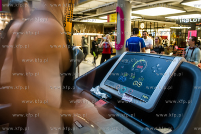 Gdańsk. Centrum Handlowe Manhattan. Charytatywna Bitwa...