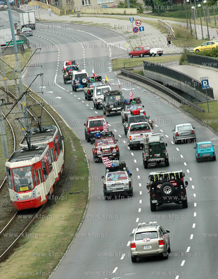 Gdansk Podwale Przedmiejskie. Nz. Samochody terenowe...