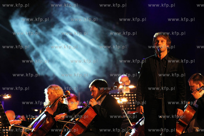 Opera Lesna w Sopocie.Koncert Piotra Rubika Santo Subito...