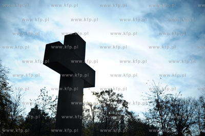 Dzien Wszystkich Swietych w Gdansku, w tym specjalnym...