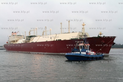 Metanowiec Al Nuaman z katarskim LNG wplynal do Gazoportu...